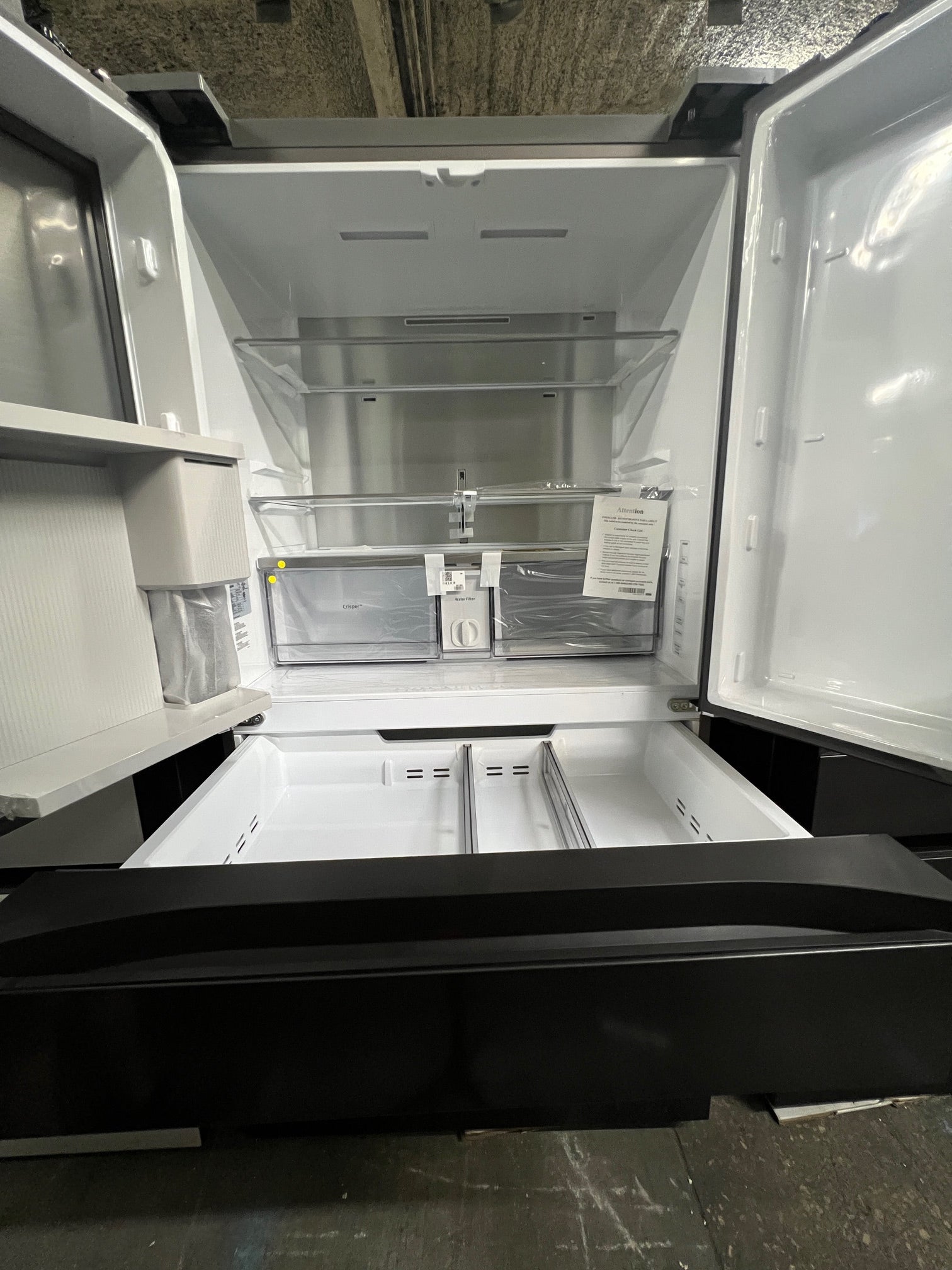 Samsung BESPOKE 23 cu. Counter Depth ft. 4-Door Blue & Black